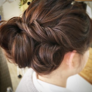 ヘアセットもお任せください